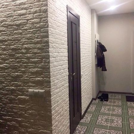 Двухкімнатна Студія Černihiv Esterno foto